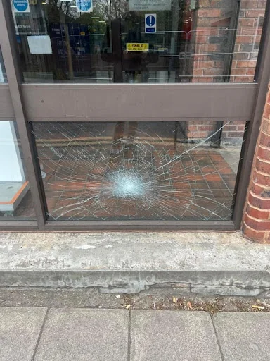 A1 Double Glazing Repairs Ltd photo 5