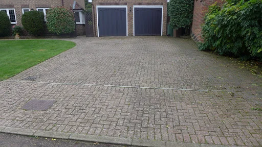 Demoss.co.uk - Cleaning &amp; Restoration photo 2