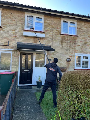 Lee Services Professional Window Cleaning photo 2