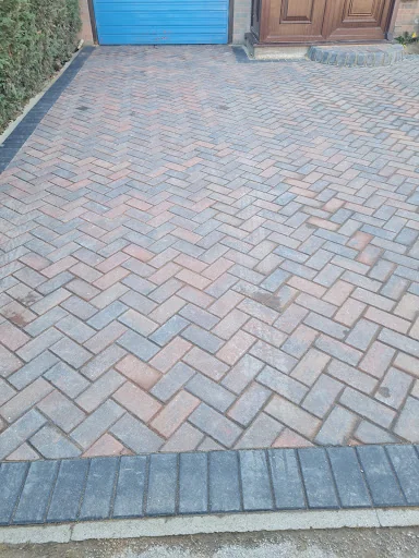 Frontline Turf and Landscapes photo 2