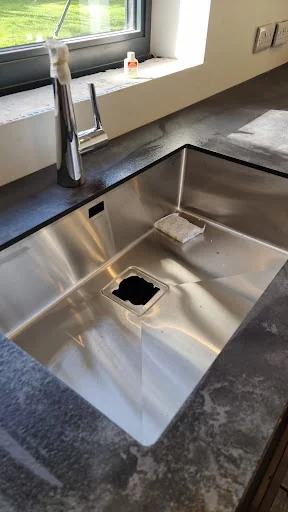 The Worktop Fitter photo 5