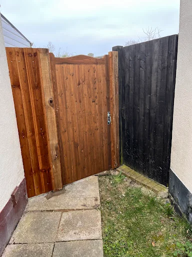 Montrose Fencing photo 1