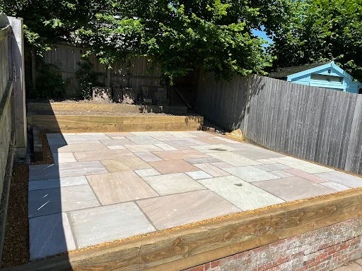 Cutting Hedge Landscaping Newbury photo 5