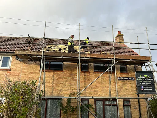 P W Maintenance &amp; Roofing Services photo 4