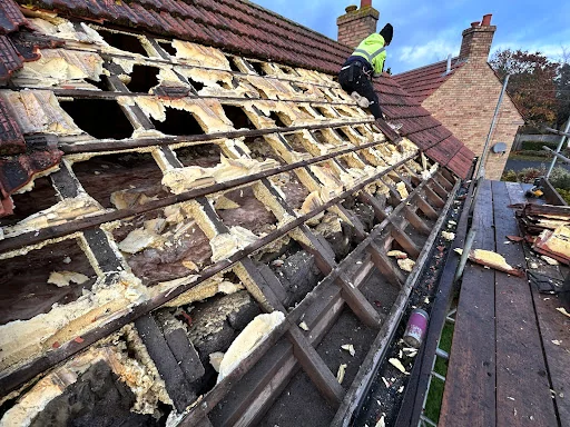 P W Maintenance &amp; Roofing Services photo 5