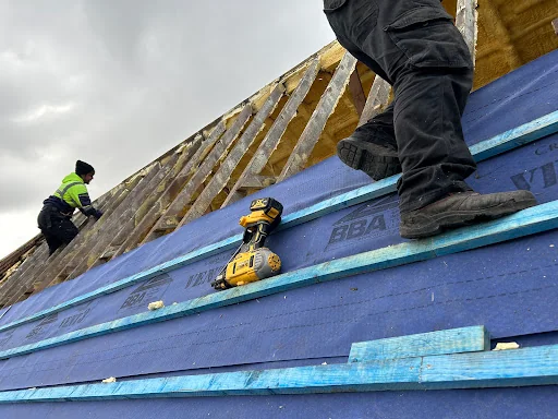 P W Maintenance &amp; Roofing Services photo 7