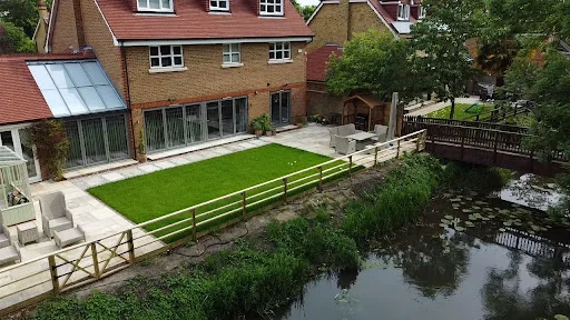 Bespoke Garden and Property Maintenance photo 2