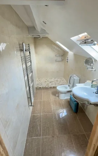 MJC Kitchen and Bathroom photo 1