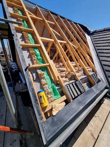 EMPIRE ROOFING &amp; CONSTRUCTION LTD photo 3