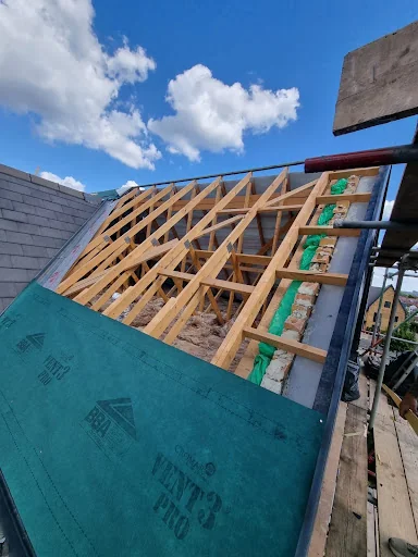 EMPIRE ROOFING &amp; CONSTRUCTION LTD photo 4