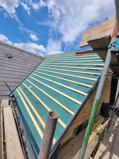 EMPIRE ROOFING &amp; CONSTRUCTION LTD photo 5