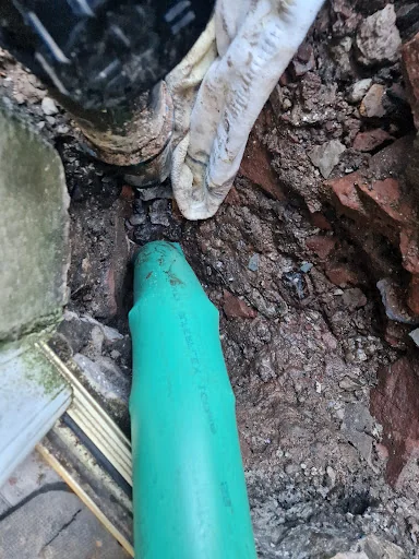 B &amp; N Utilities Solutions Ltd photo 5