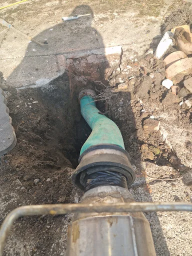 B &amp; N Utilities Solutions Ltd photo 7