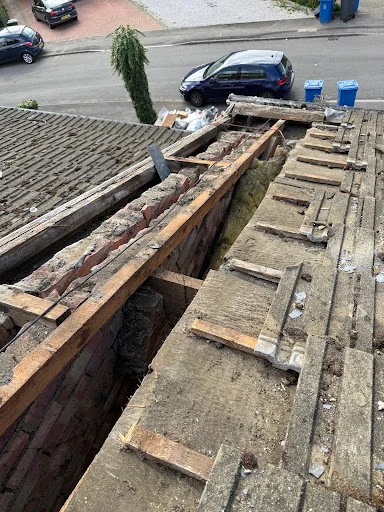 Thames Roofing &amp; Guttering photo 7