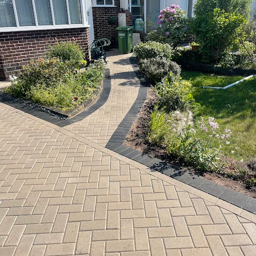 Ultimate Drives and Patios photo 5