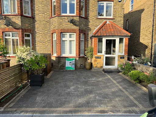 Future Design Landscaping Ltd photo 5