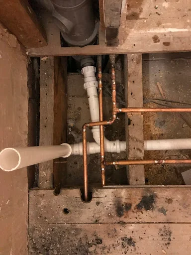 Leak &amp; Heat Heroes photo 2