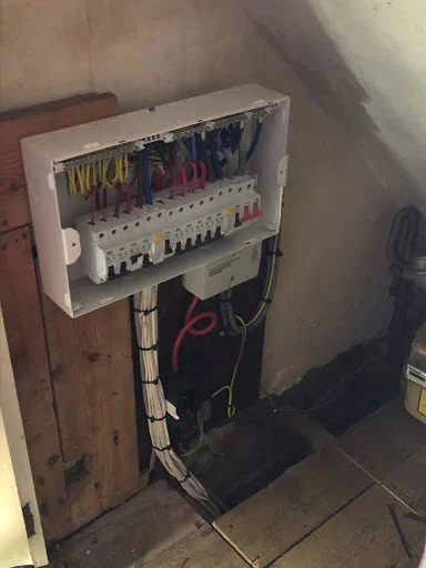 D J E Electrical Services &amp; Sons Ltd photo 3