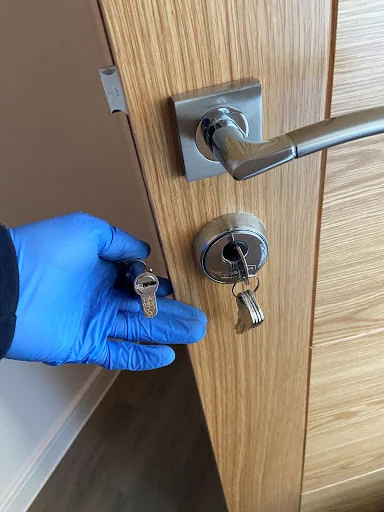 B.T Locksmith Services Ltd photo 1