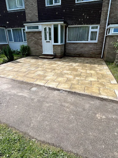 GML Landscaping &amp; Tree Care photo 1