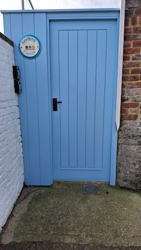 Lee the Painter photo 1