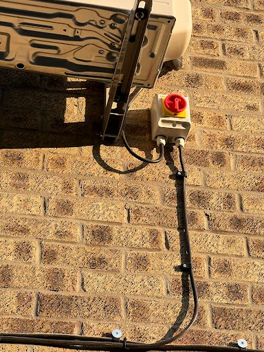 Lee's Electrical photo 2