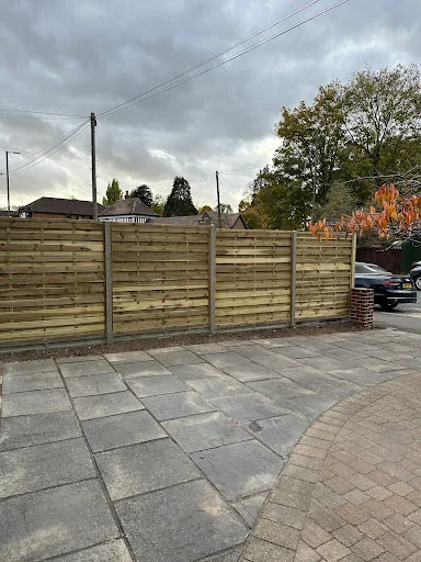 Mr George Garden Landscaping photo 3