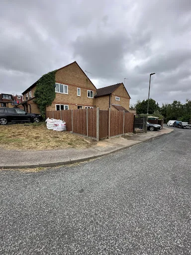 Mr George Garden Landscaping photo 8