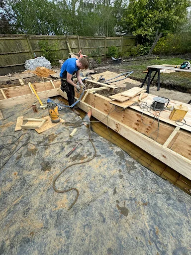 AOM Building Contractors Ltd photo 3