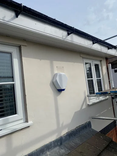 Home &amp; Dry photo 6