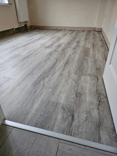 AC Floor Fitting photo 1