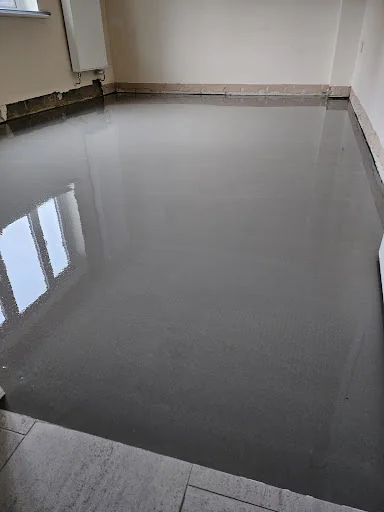 AC Floor Fitting photo 2