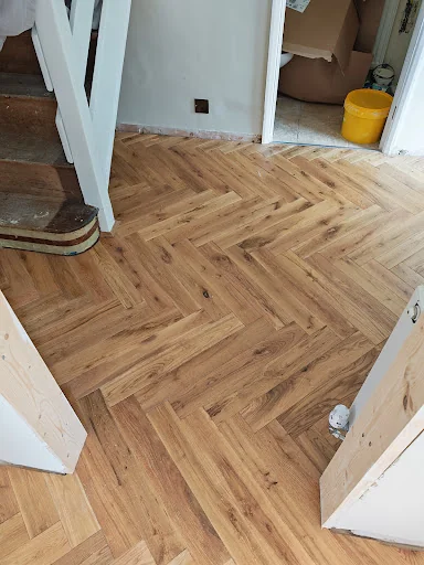 AC Floor Fitting photo 4