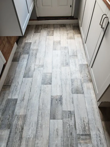 AC Floor Fitting photo 5