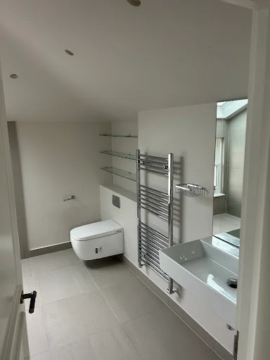 A &amp; E Decorators Ltd photo 7