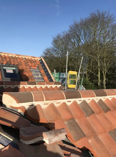 S Mallett Roofing photo 8