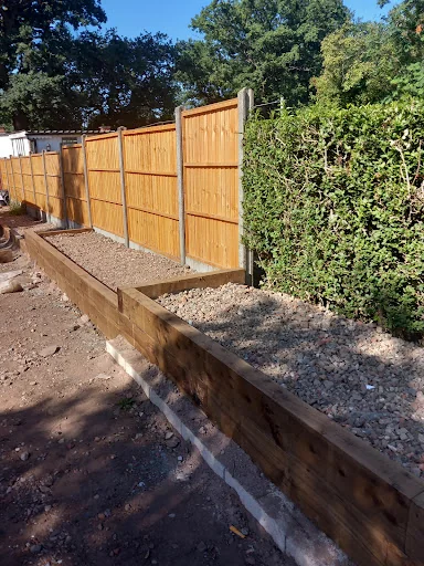 B&amp;S Birmingham &amp; Solihull Fencing &amp; Landscaping photo 3