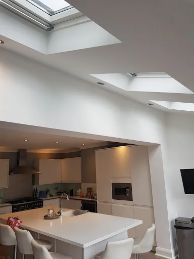 Lady painters photo 4