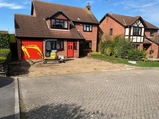 GHS Landscapes &amp; Driveways photo 4