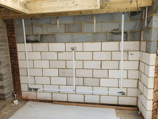 Universal One photo 1