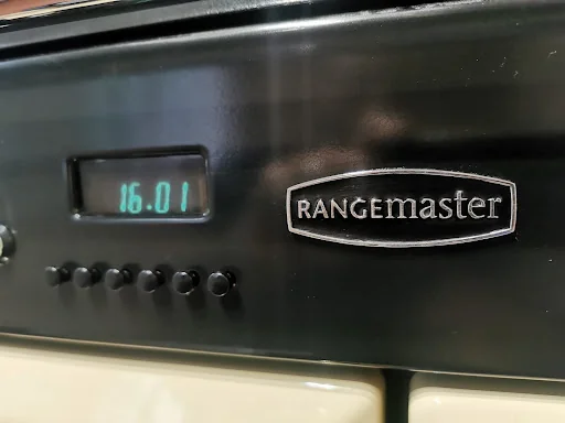 Shine Right Oven &amp; Domestic Cleaning photo 2