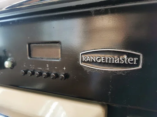 Shine Right Oven &amp; Domestic Cleaning photo 3