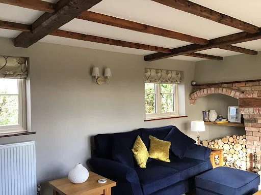 Detailed Painting &amp; Decorating photo 2