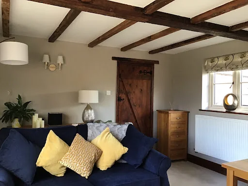 Detailed Painting &amp; Decorating photo 4