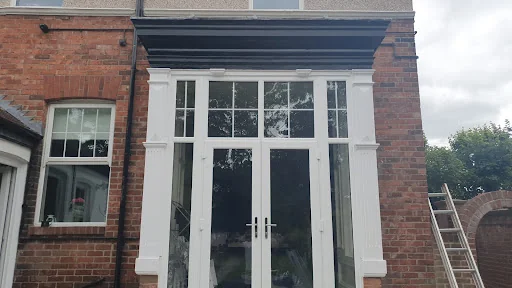 Rae of Colour photo 6