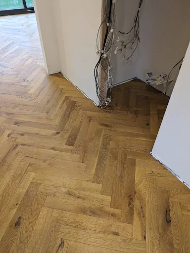 L.E.O Flooring photo 4