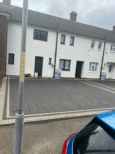 Paramount Paving And Landscaping Ltd photo 2