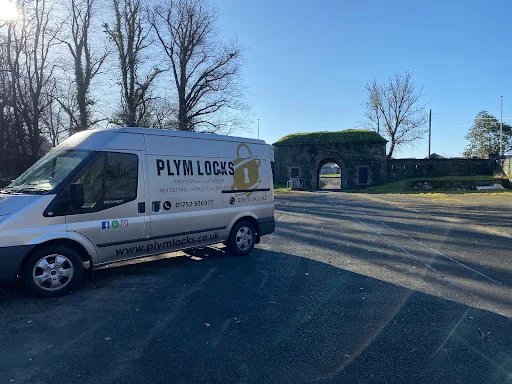 Plym Locks photo 5