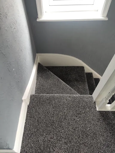 D &amp; M Carpets and Flooring photo 7