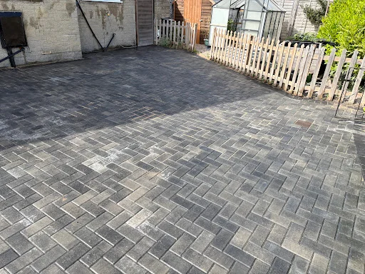 Apollo Paving &amp; Landscaping photo 4